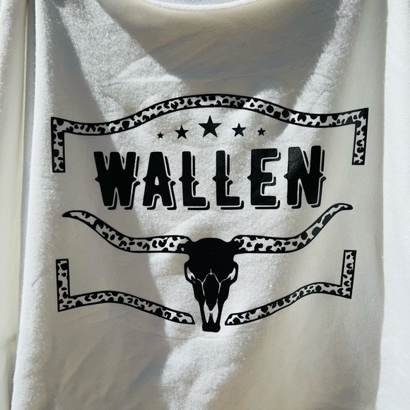 Wallen Tee sweatshirt - Picture 2 of 2